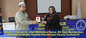 diskusi-publik-hukum